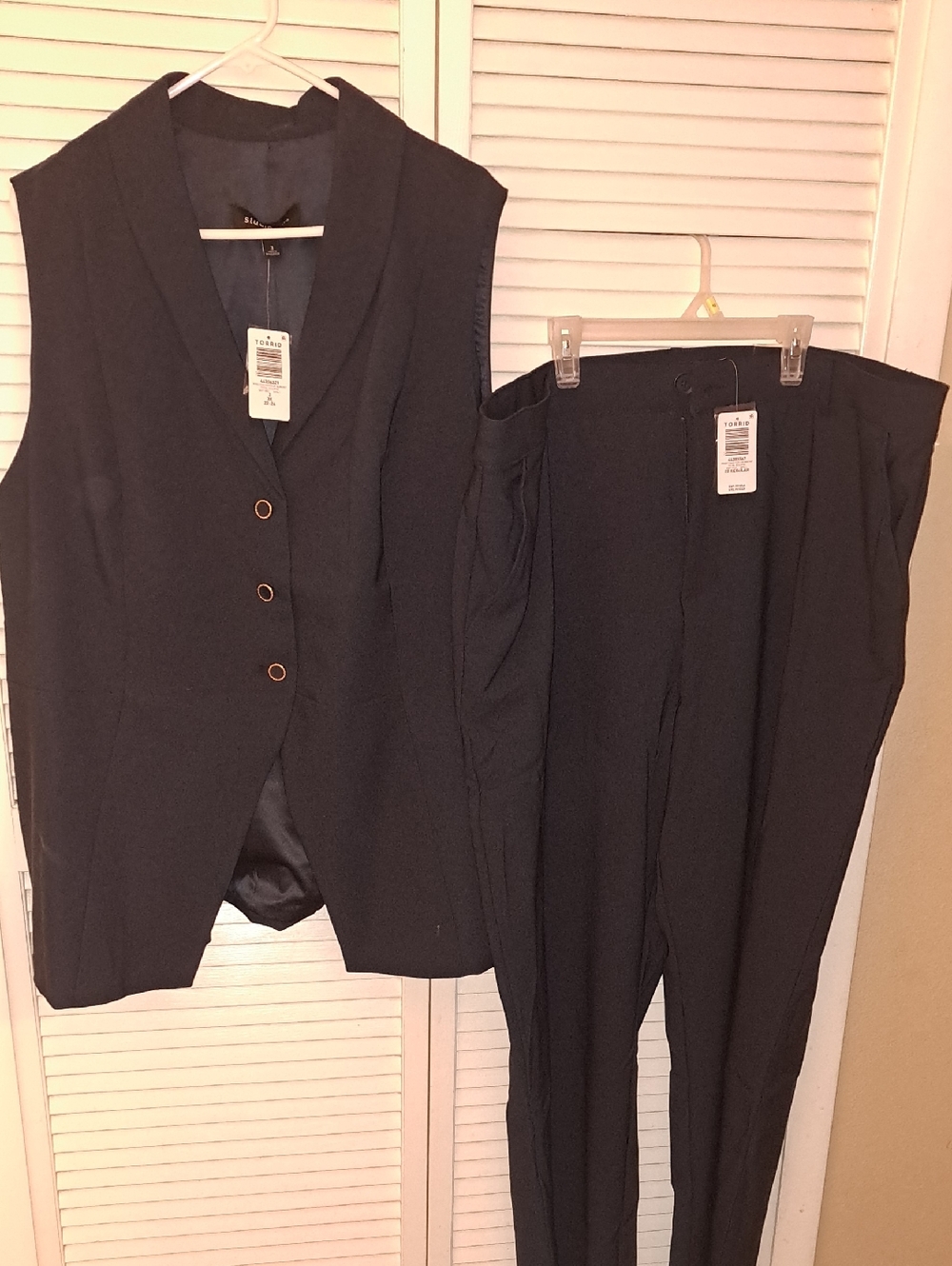 Torrid Navy Vest & Pants Set 3x 22-24